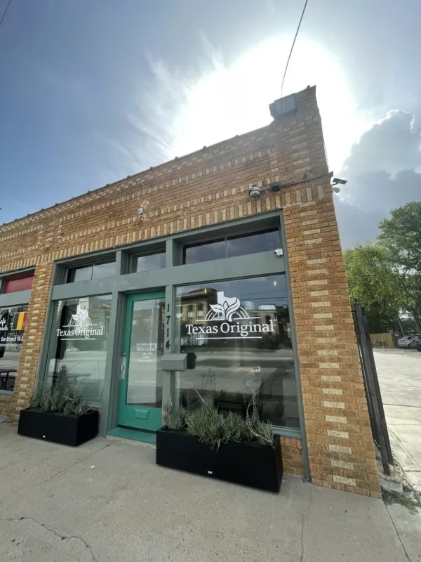 Texas Original Houston Heights pickup location